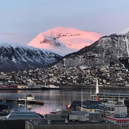 Quiet Quality In Center Tromsø